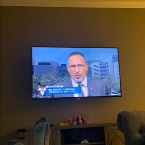 Meet your Posher, Raymond